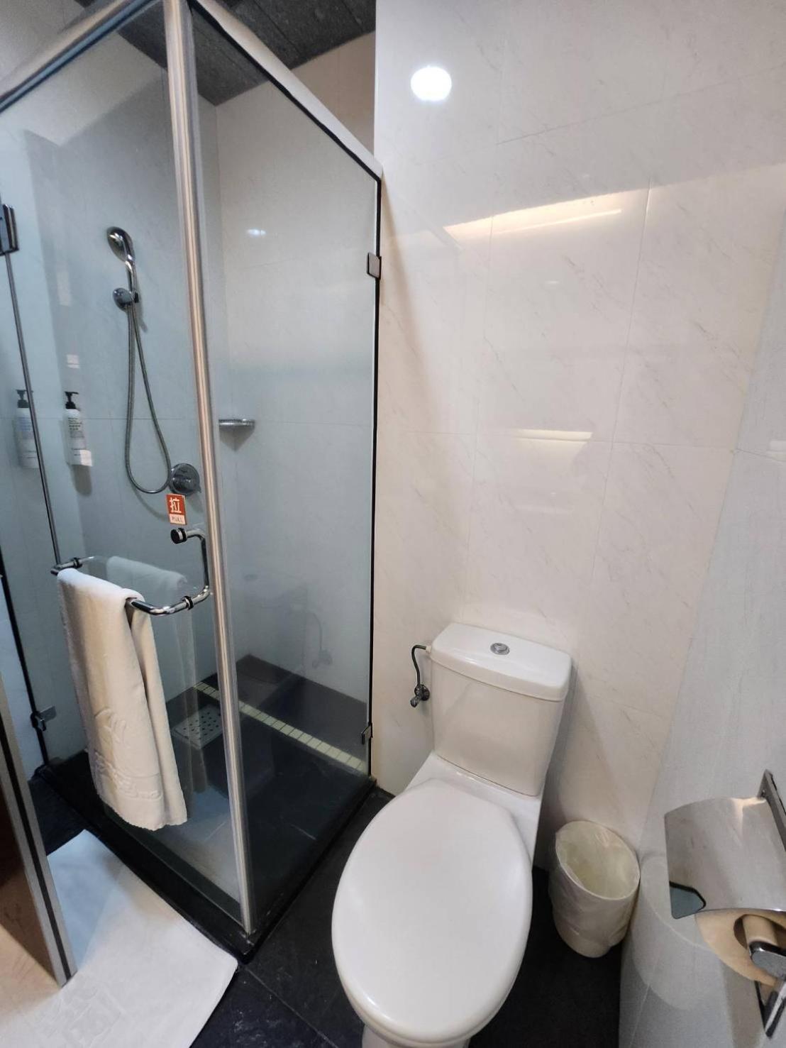 เอียนหาน รีสอร์ต Hotel หยูฉี ภายนอก รูปภาพ